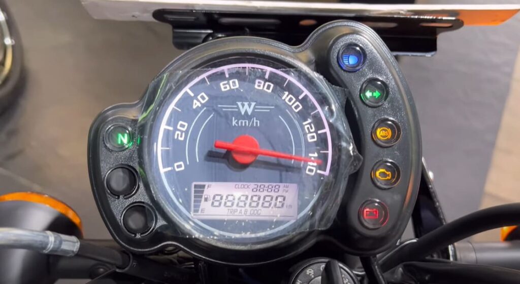 Kawasaki W175 Street Price In India